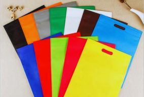D-Cut-Non-Woven Bags